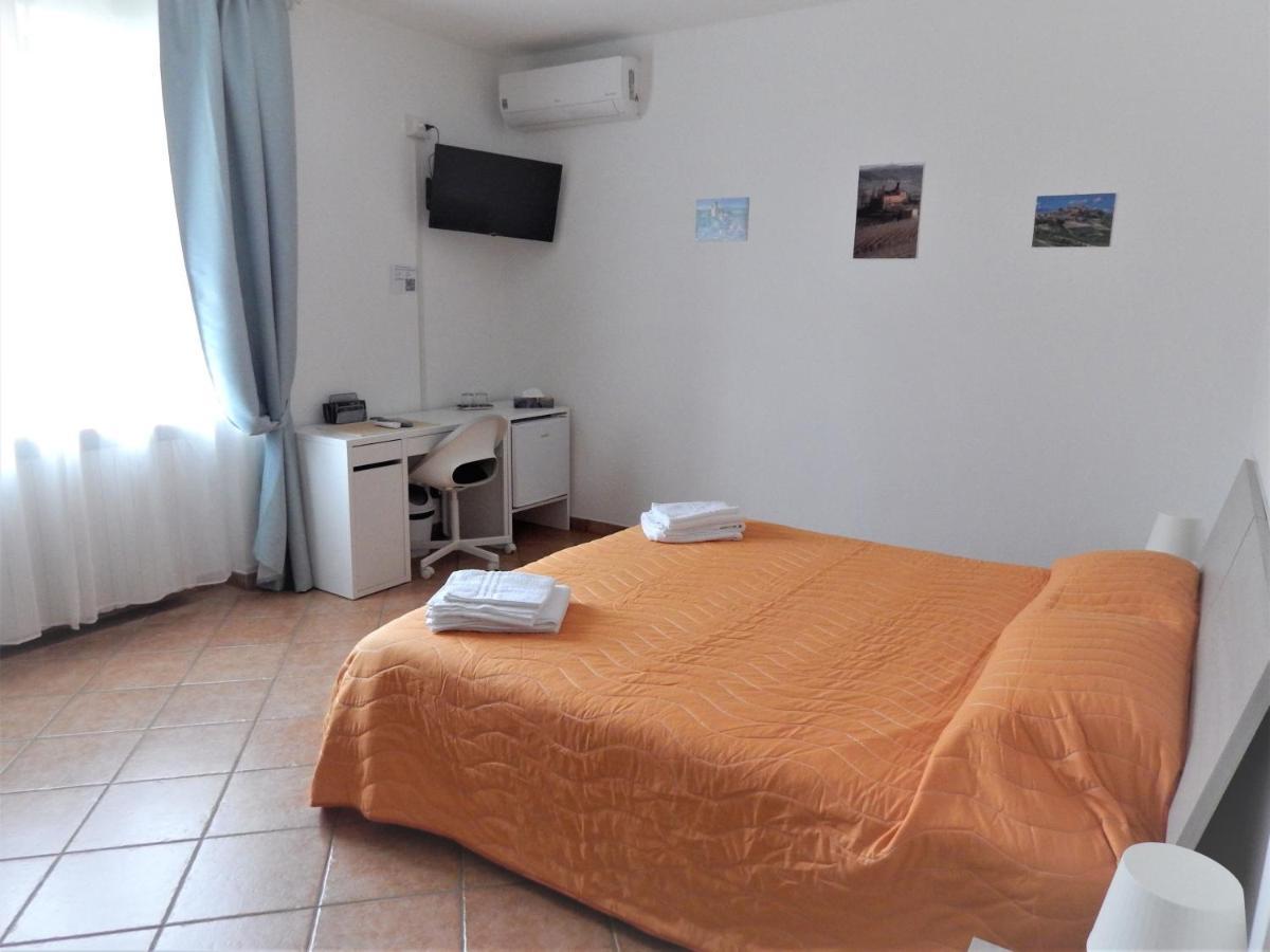 Bed and Breakfast Amo' Le Langhe Narzole Zewnętrze zdjęcie